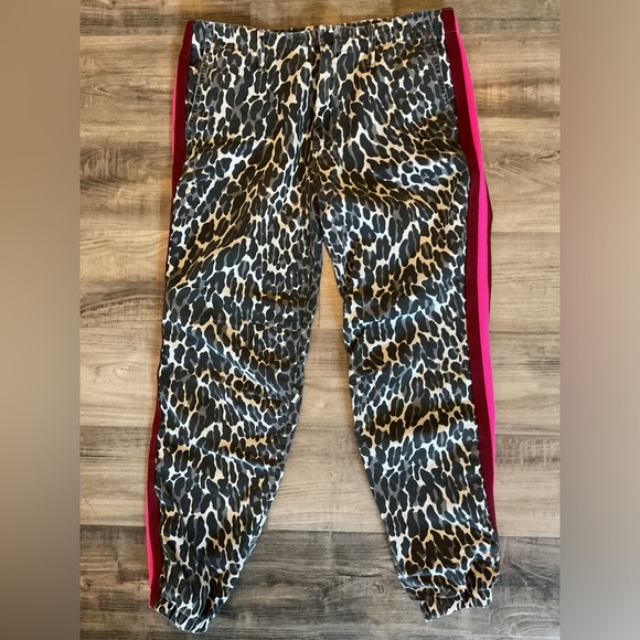 Mother Women's Jean The No Zip Misfit Jungle Eyes Cheetah With Stripes Size 27 - Picture 2 of 7